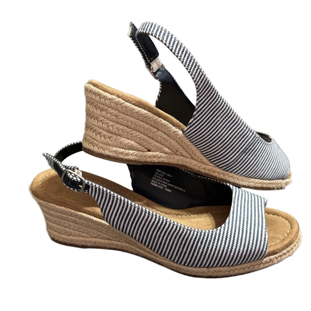 St. John's Bay Navy and White Sandals Buckle Wedge Rope Platform Women Size 10W